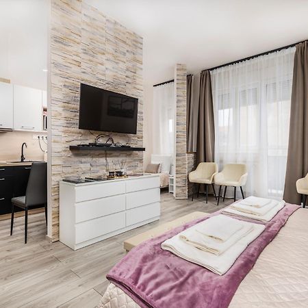 Galaxy Apartement Lift Parking Будапеща Екстериор снимка
