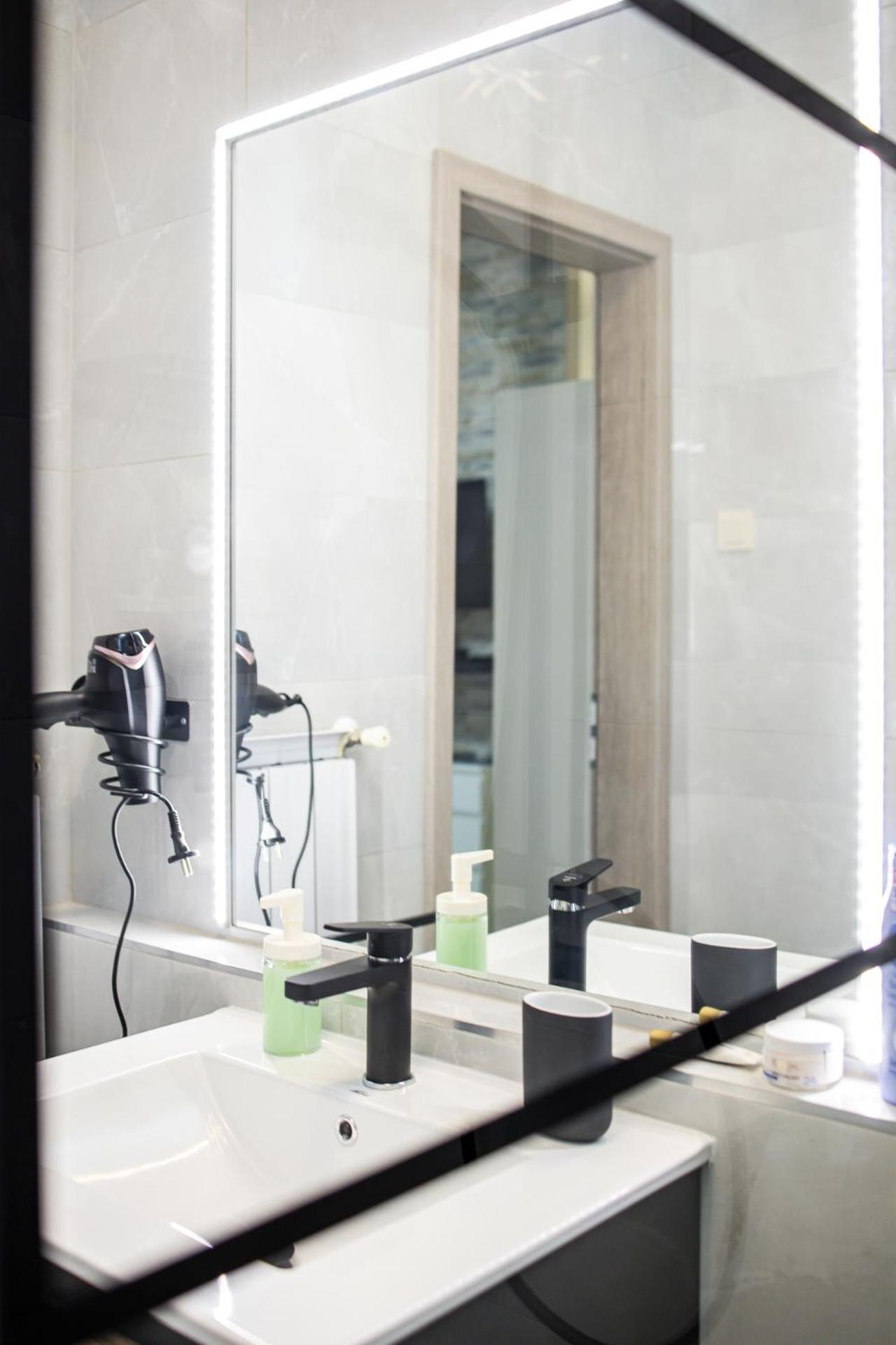 Galaxy Apartement Lift Parking Будапеща Екстериор снимка