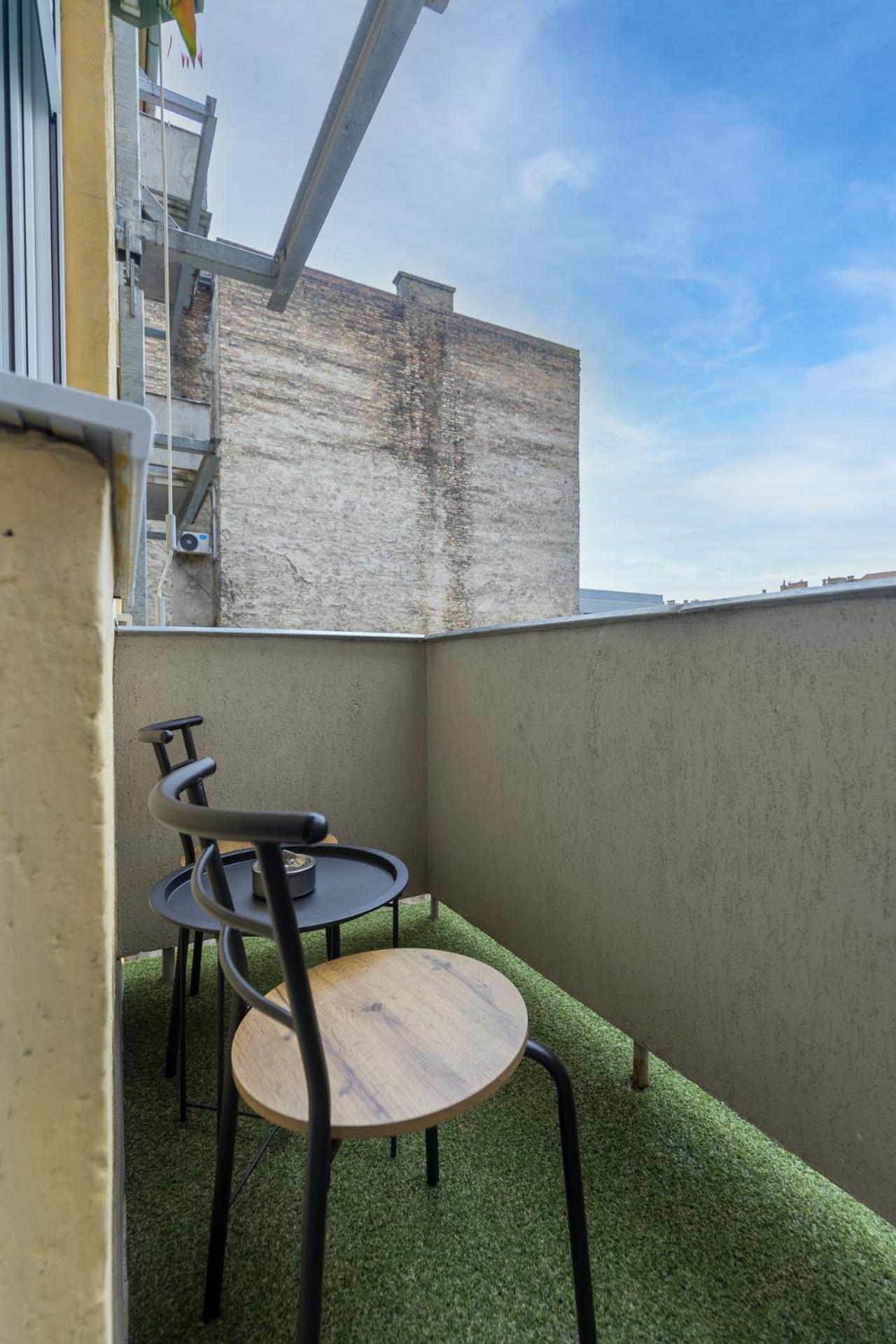Galaxy Apartement Lift Parking Будапеща Екстериор снимка