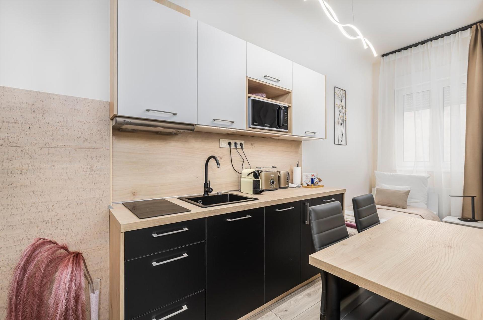 Galaxy Apartement Lift Parking Будапеща Екстериор снимка
